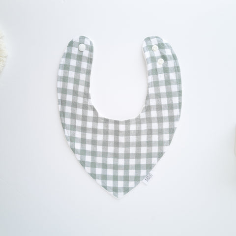 Lucca dribble bib